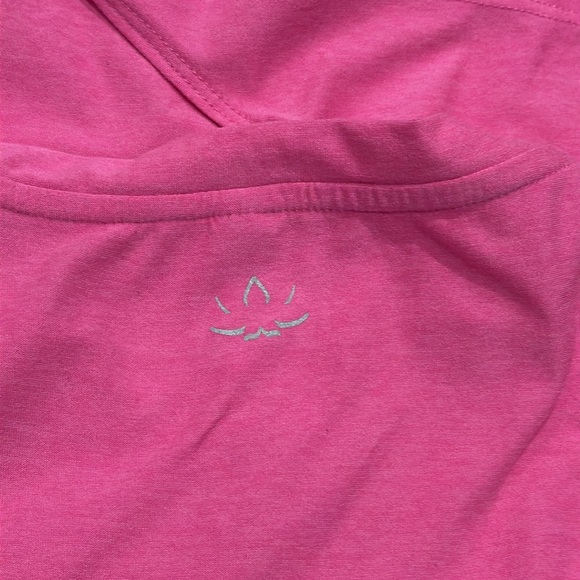 Beyond Yoga Pink Featherweight Center Stage Cropped Tank | Size Medium EUC - Picture 7 of 7